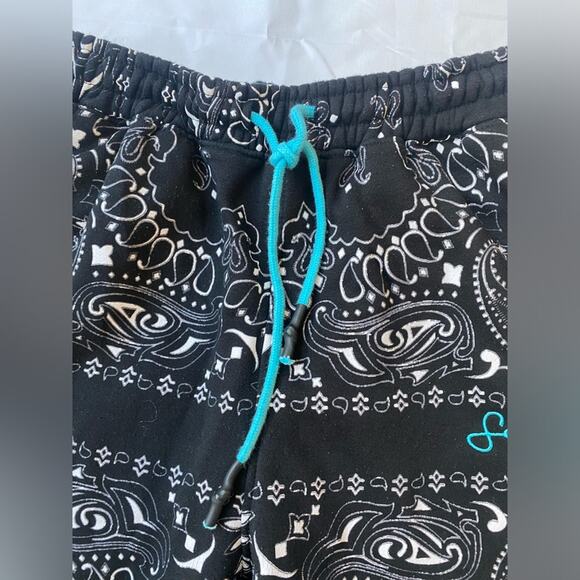 Misguided x Sean Jean bandana sweatpants - Picture 2 of 7